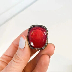Ruby Red w Crystal Ring